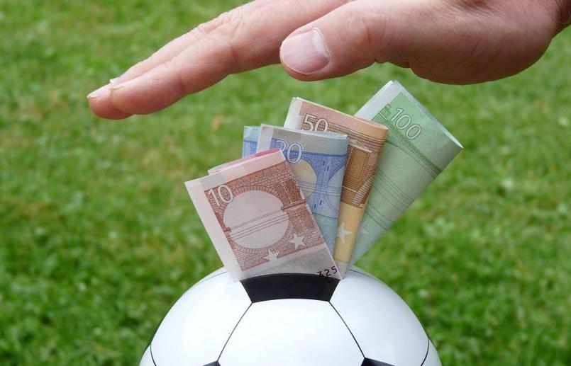 Tỷ lệ cá cược bóng đá tính như thế nào cho chuẩn nhất? 3 Cách tính tỷ lệ cá cược bóng đá cho từng loại kèo